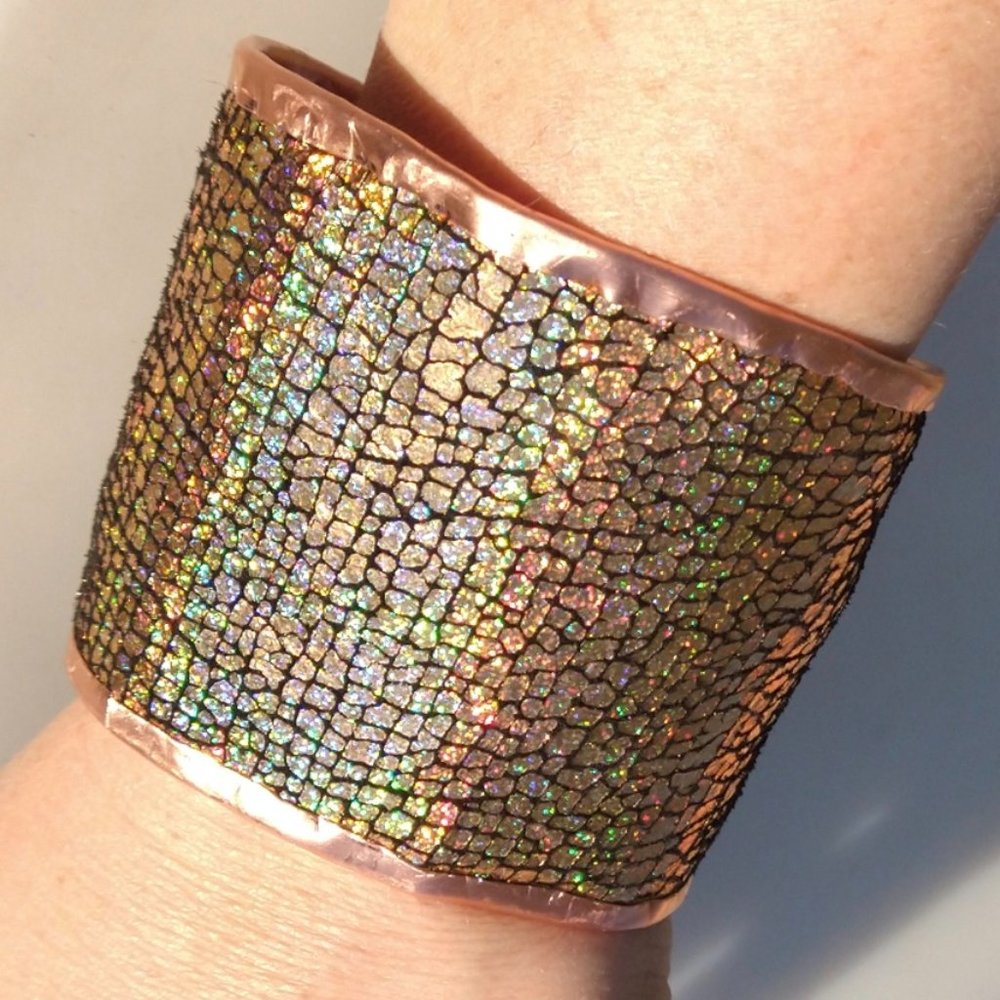 Genuine Leather Hologram Copper Cuff Bracelet Gold - Picture 6 of 10